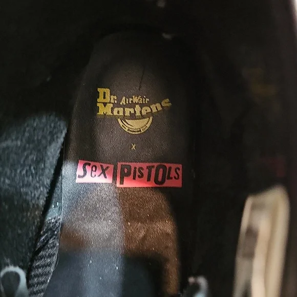 Dr. Martens x Sex Pistons Black
